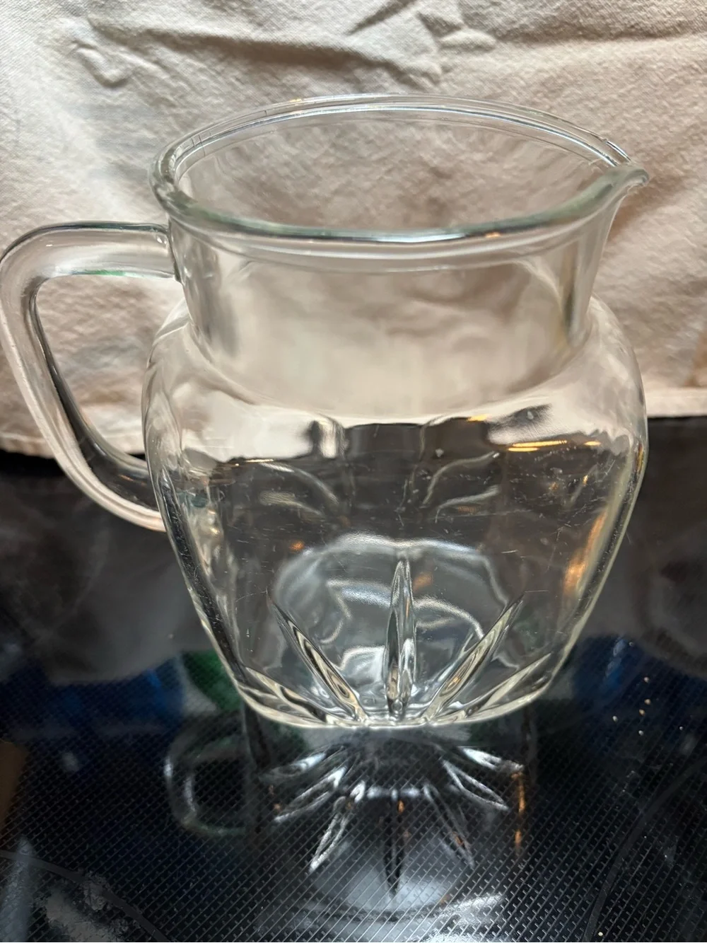 Vintage 1960s Starburst Federal Glass Juice Milk Tea Water Pitcher.